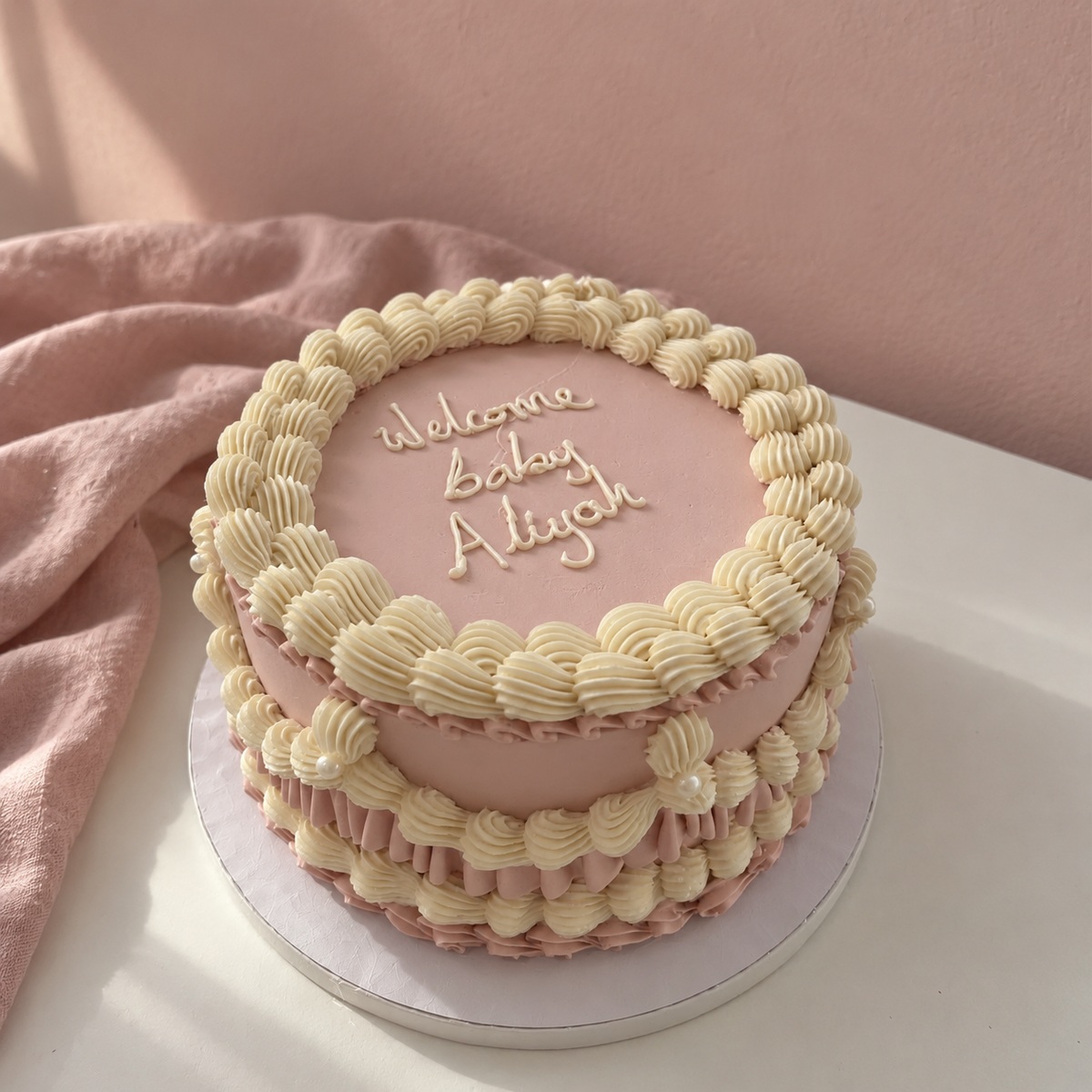 Design Your Own Vintage Cake